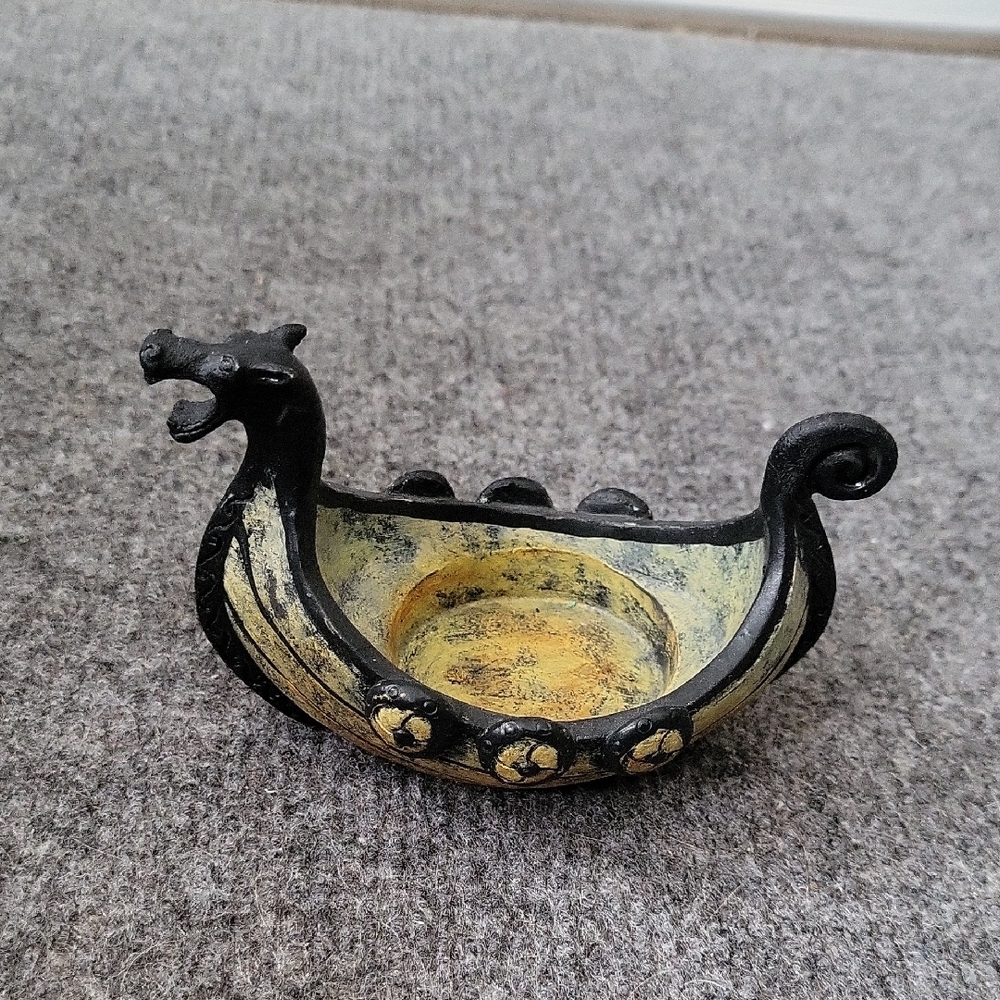 Viking Ship Decorative candle holder- Black and Gold